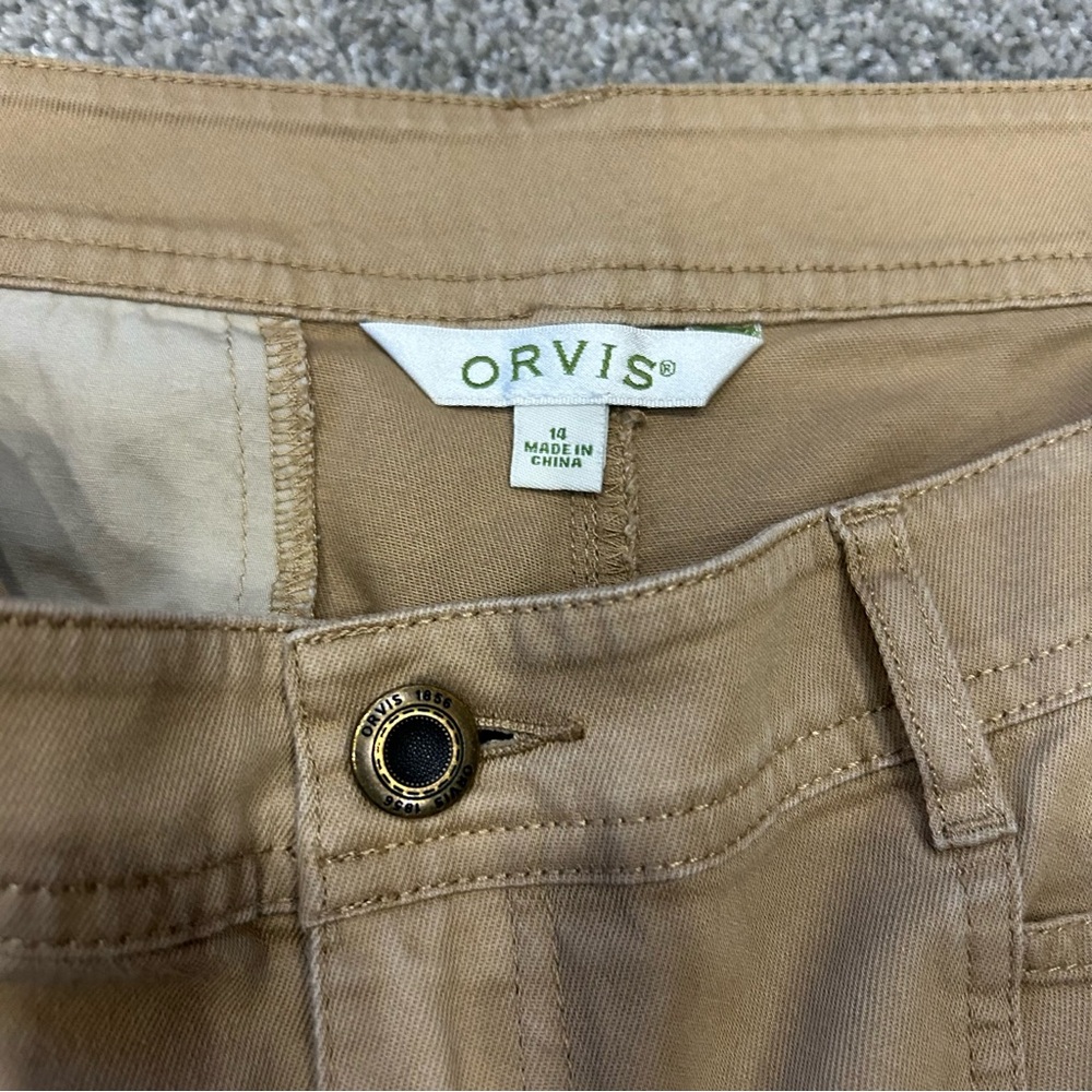 Orvis Woman’s Khaki Straight Leg/Skinny Pants